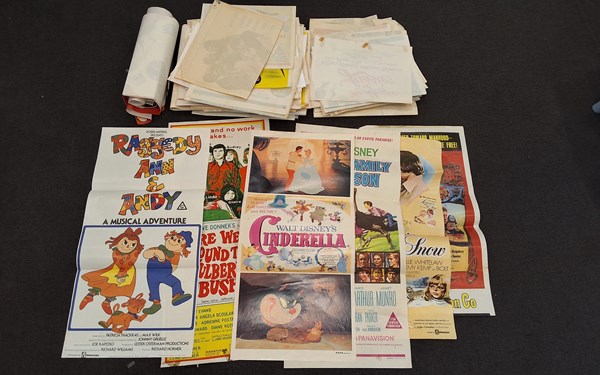 Lot 1576 - MOVIE POSTERS