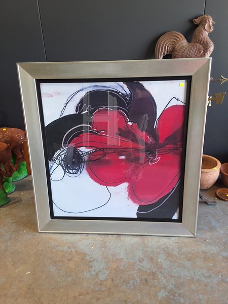 Lot 273 - WALL DECOR