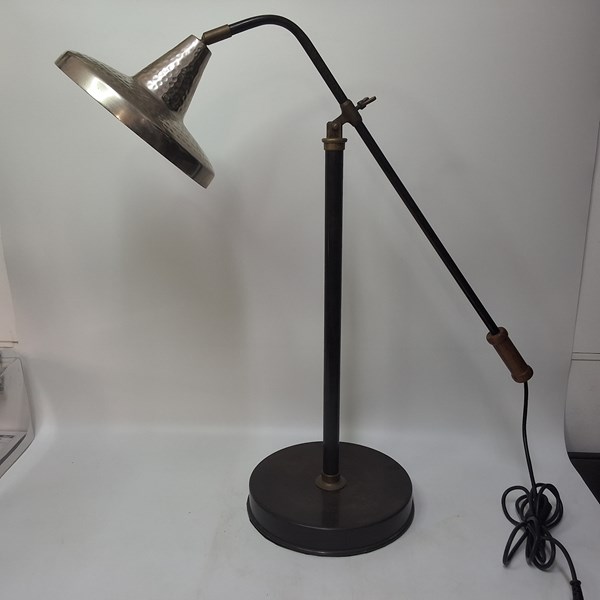 Lot 239 - TABLE LAMP