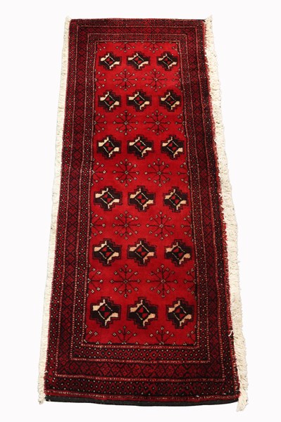 Lot 81 - ZANJAN ENTRANCE RUG