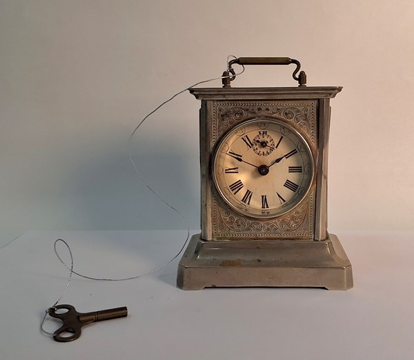 Lot 1333 - CARRIAGE CLOCK