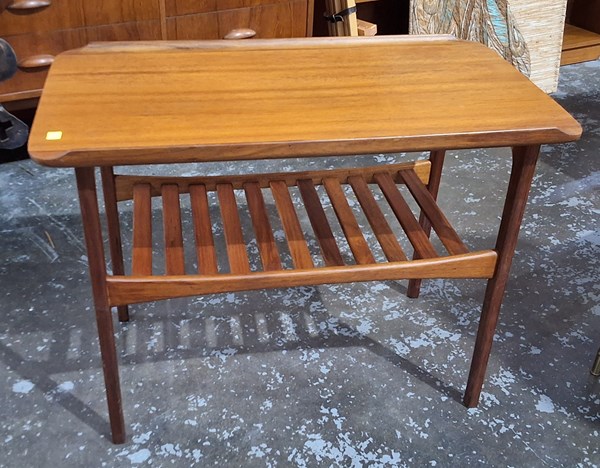 Lot 4 - NOBLETT OCCASIONAL TABLE