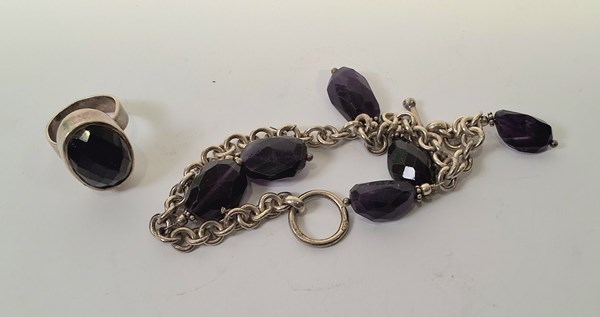 Lot 1104 - SILVER JEWELLERY