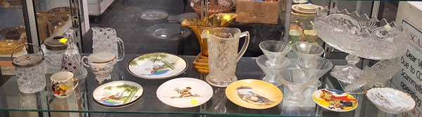 Lot 1471 - CHINA & GLASSWARE
