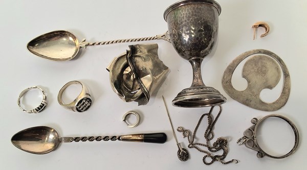 Lot 1120 - SCRAP SILVER