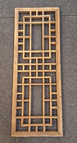 Lot 1456 - TIMBER HANGING