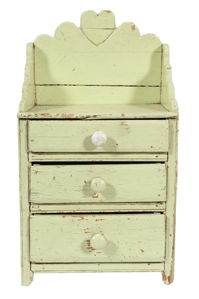 Lot 62 - PETITE DRAWERS