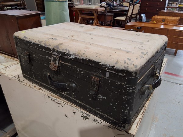 Lot 449 - STEEL TRUNK