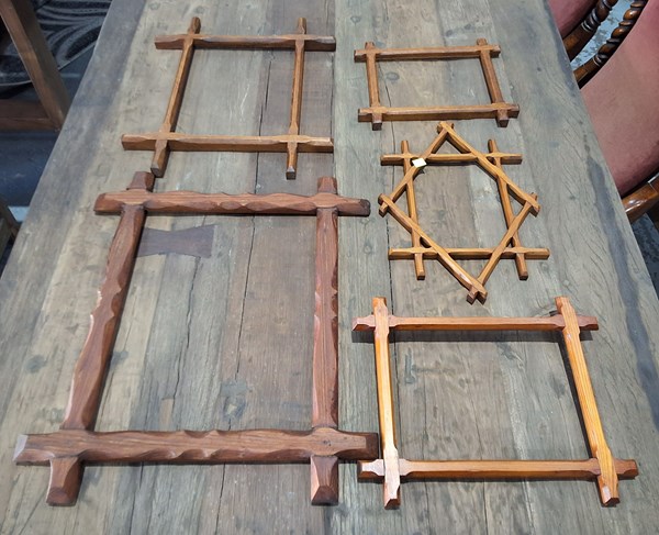 Lot 83 - FRAMES