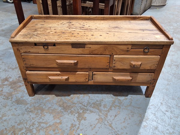 Lot 85 - LOW CHEST