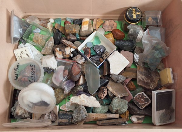 Lot 1415 - MINERAL LOVERS LOT