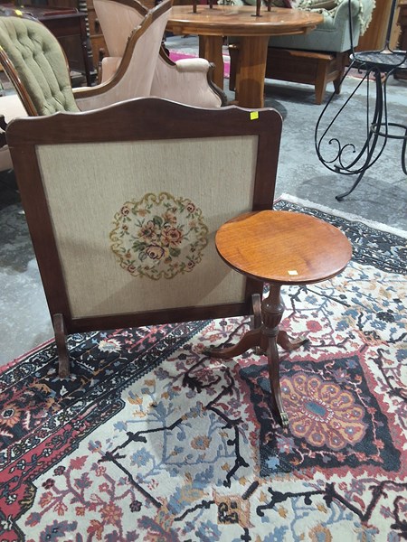 Lot 227 - FIRESCREEN AND TABLE