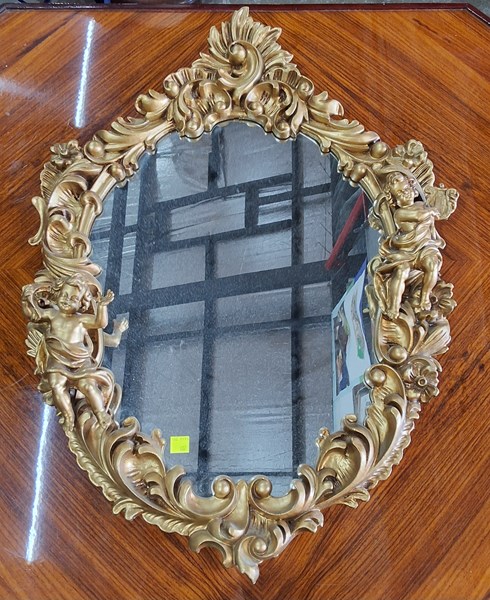 Lot 44 - MIRROR