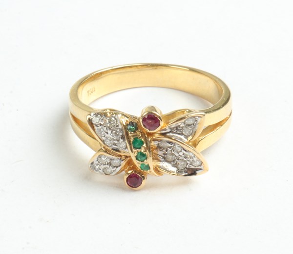Lot 1041 - GOLD RING