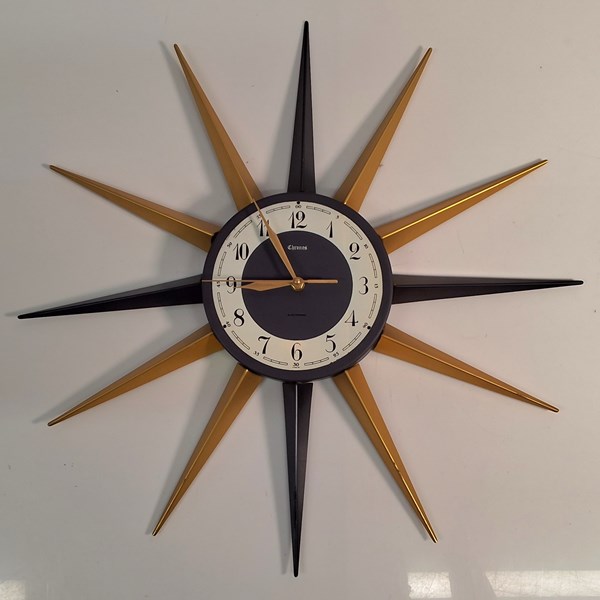 Lot 1118 - STARBURST CLOCK