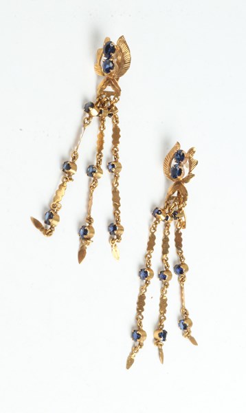 Lot 1017 - GOLD EARRINGS