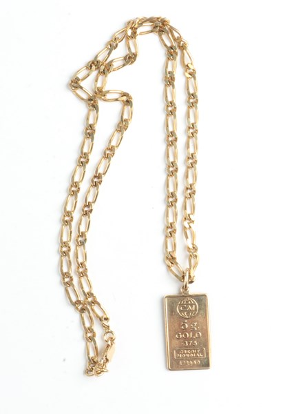 Lot 1080 - GOLD NECKLACE