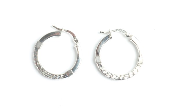 Lot 1020 - GOLD EARRINGS