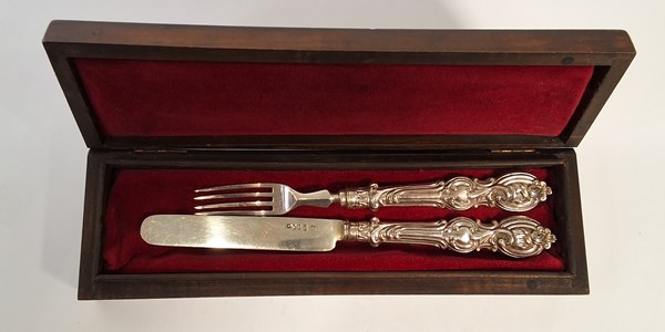 Lot 1111 - SILVER SET
