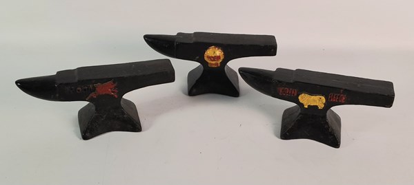 Lot 1322 - ANVILS