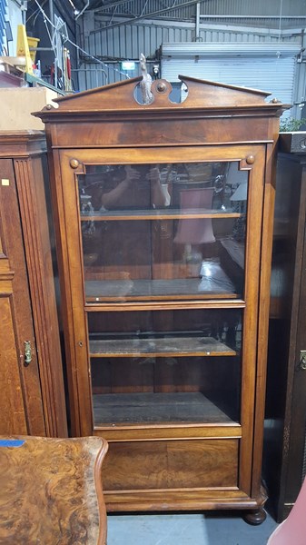Lot 280 - BOOKCASE