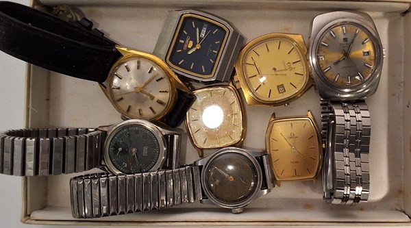 Lot 1129 - WATCHES