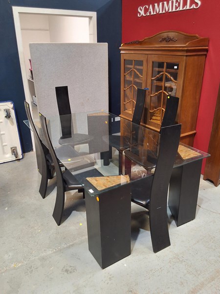 Lot 361 - DINING SUITE