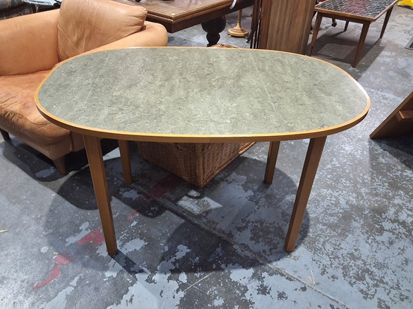 Lot 205 - KITCHEN TABLE