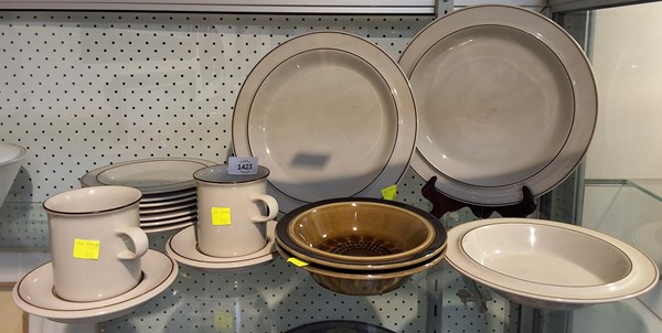 Lot 1423 - ARABIA STONEWARE