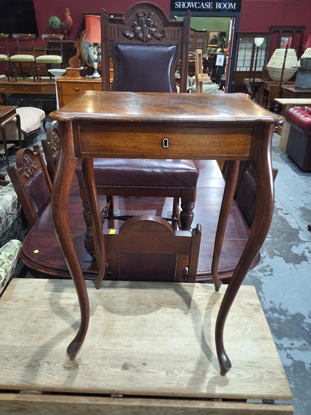 Lot 197 - TELEPHONE TABLE