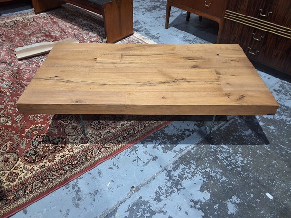 Lot 33 - COFFEE TABLE