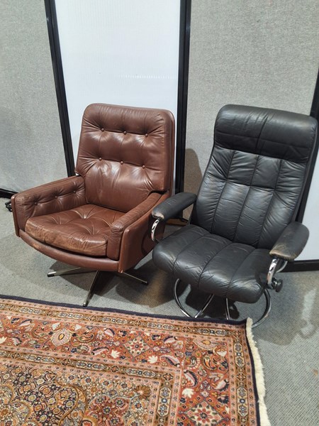 Lot 407 - ARMCHAIRS