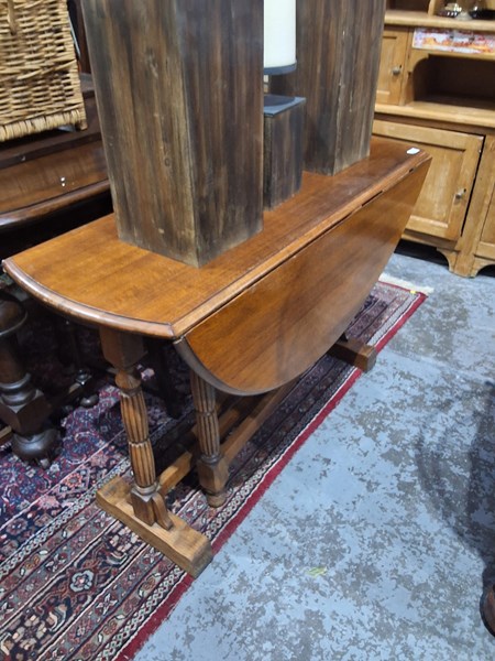 Lot 133 - DROPSIDE TABLE