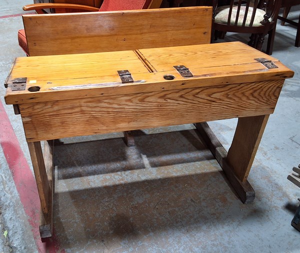 Lot 329 - SCHOOL DESK