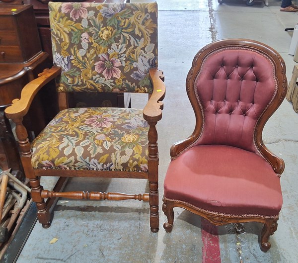 Lot 193 - CHAIR LOT