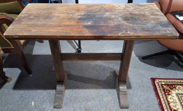 Lot 431 - REFECTORY TABLE