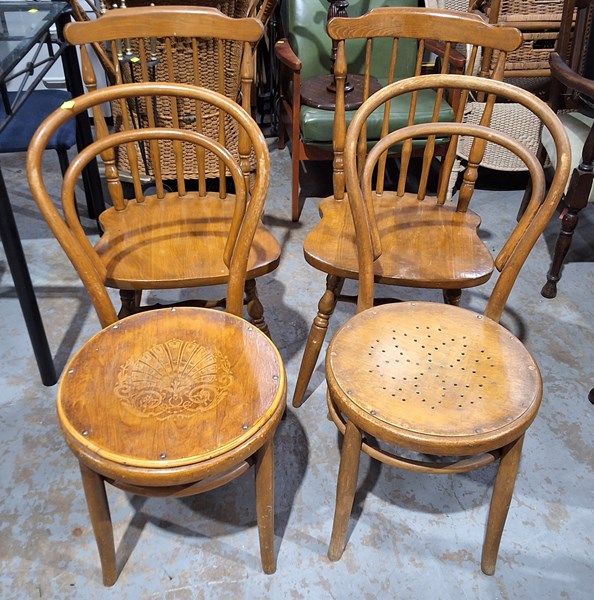 Lot 209 - CHAIRS
