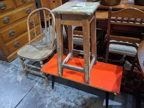 Lot 112 - FURNITURE LOT