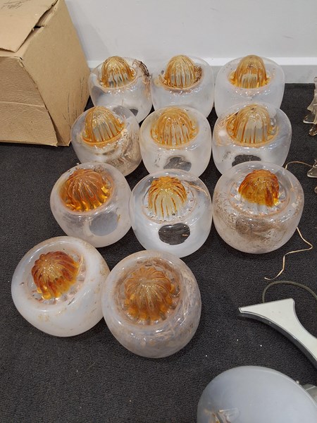 Lot 1386 - MURANO LAMPSHADES