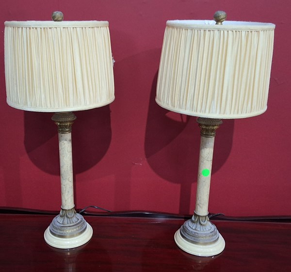 Lot 230 - TABLE LAMPS