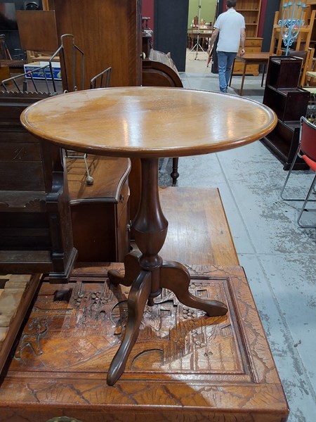 Lot 203 - WINE TABLE