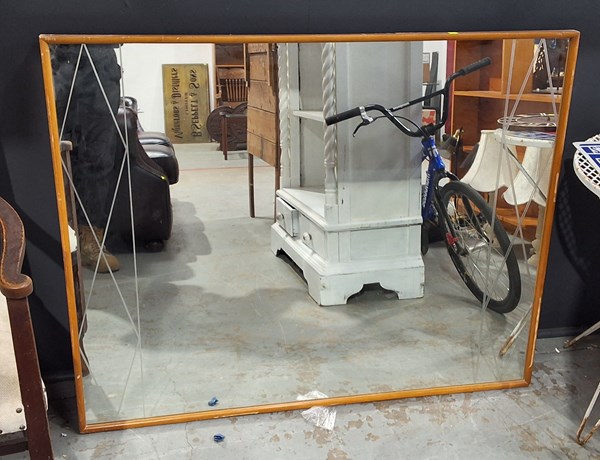 Lot 503 - MIRROR