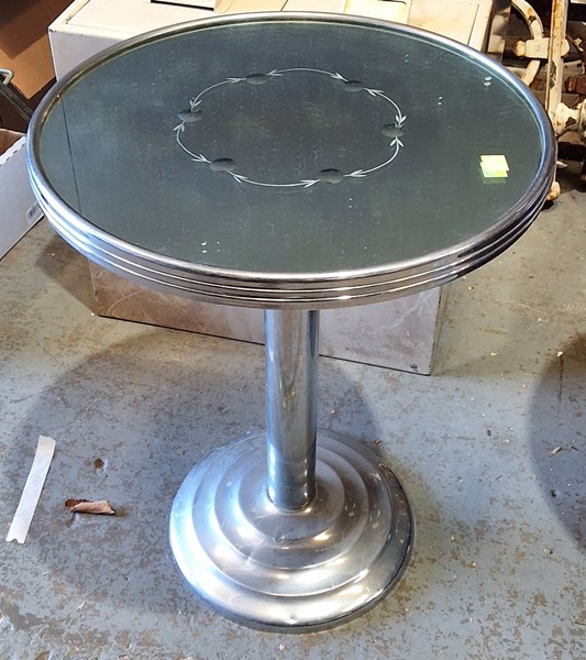 Lot 171 - SIDE TABLE