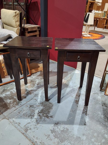 Lot 122 - LAMP TABLES