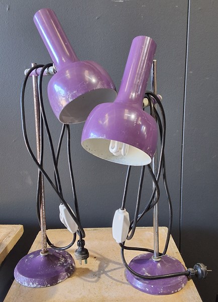 Lot 481 - TABLE LAMPS