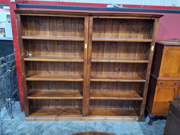 Lot 245 - BOOKSHELVES
