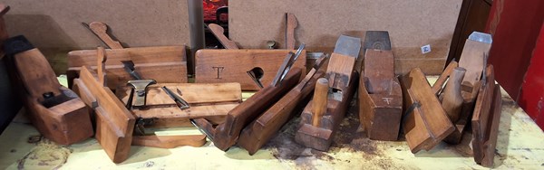 Lot 320 - VINTAGE PLANES