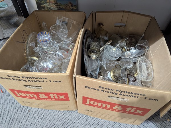 Lot 414 - CRYSTAL WARE