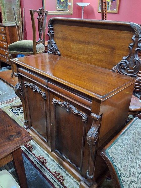 Lot 159 - CHIFFONIER
