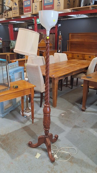 Lot 202 - STANDARD LAMP
